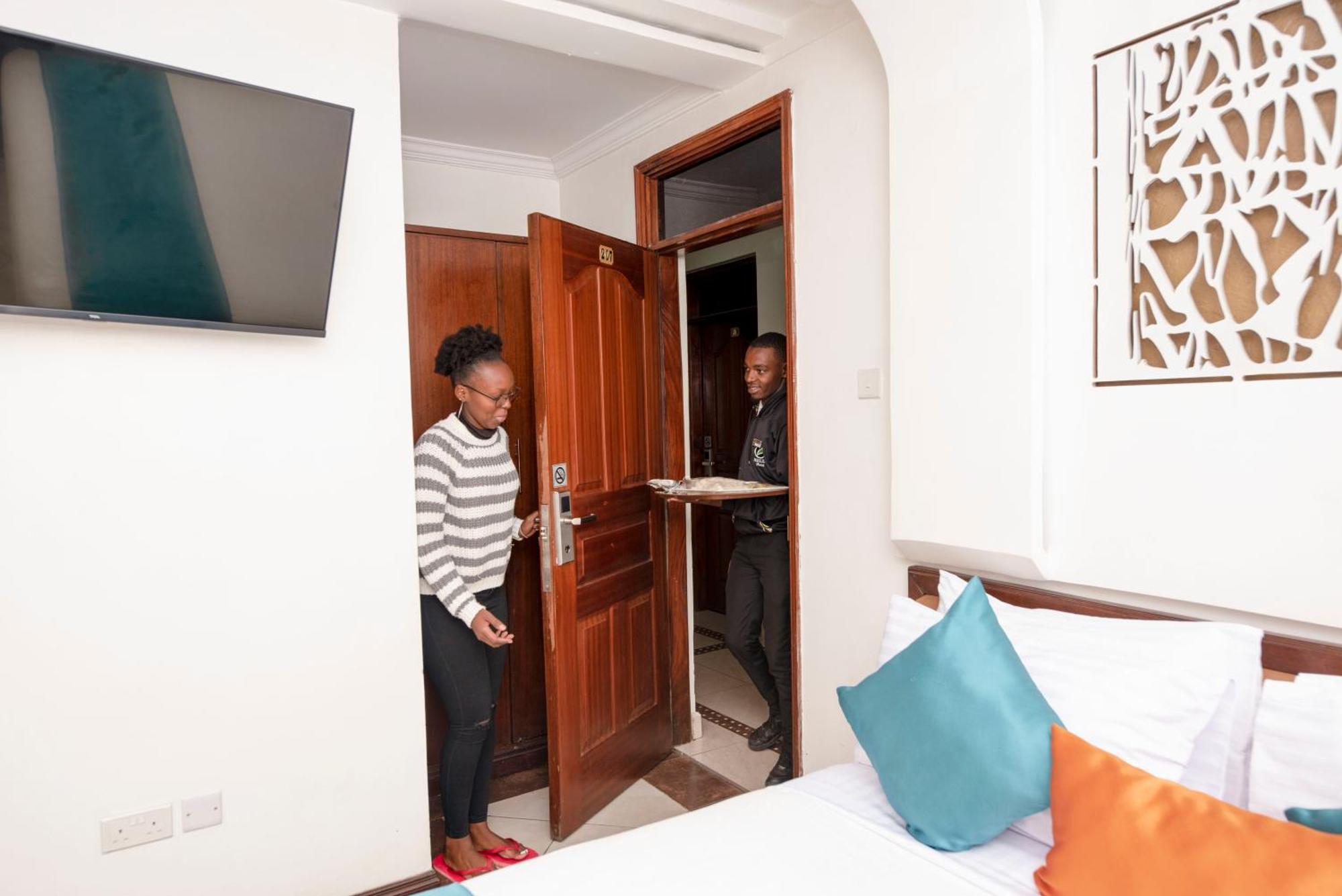 Melili Hotel Nairobi Bagian luar foto