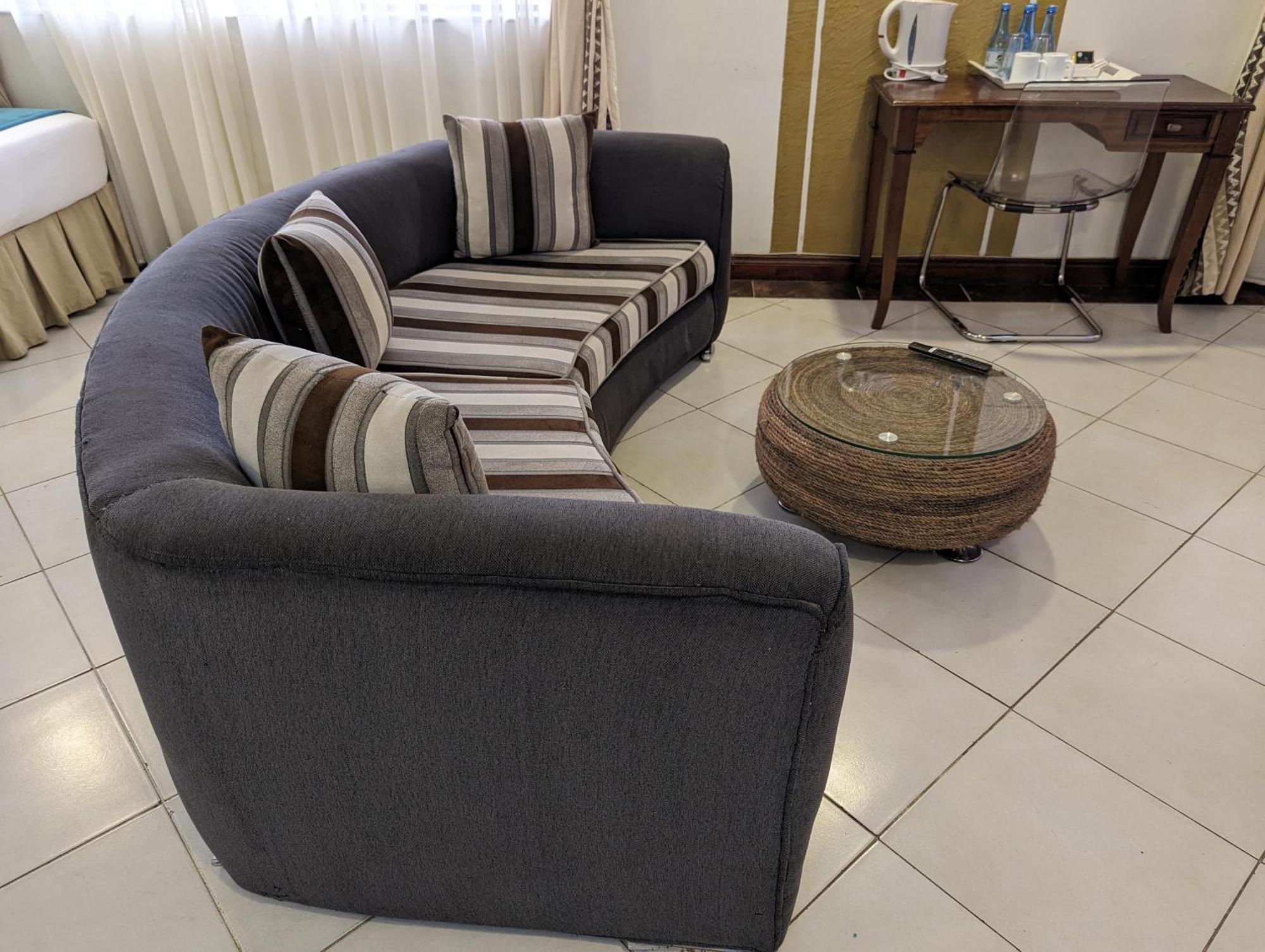 Melili Hotel Nairobi Bagian luar foto