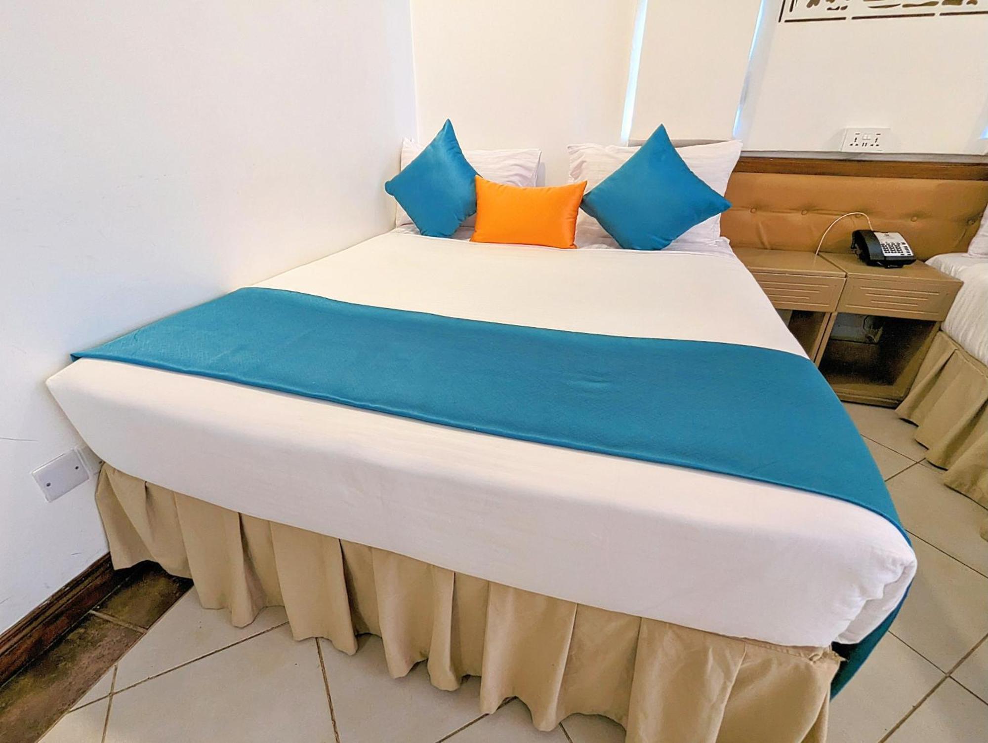 Melili Hotel Nairobi Bagian luar foto